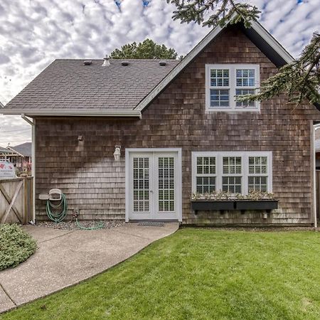 Seaside Classic Cottage Екстер'єр фото