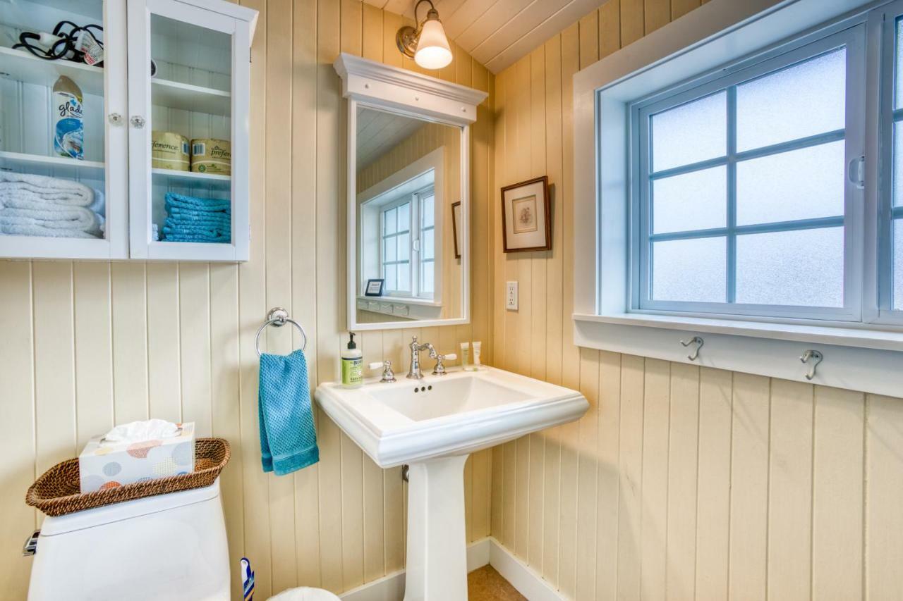 Seaside Classic Cottage Екстер'єр фото